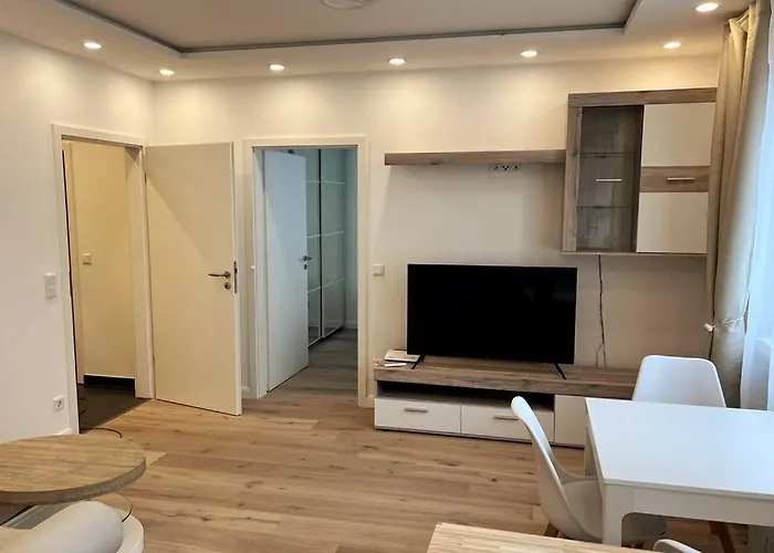 Lovely Flat Relax Near Center 아파트 *